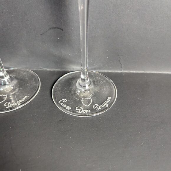 Dom Perignon crystal champagne flutes set of 2 etched logo - Picture 3 of 5